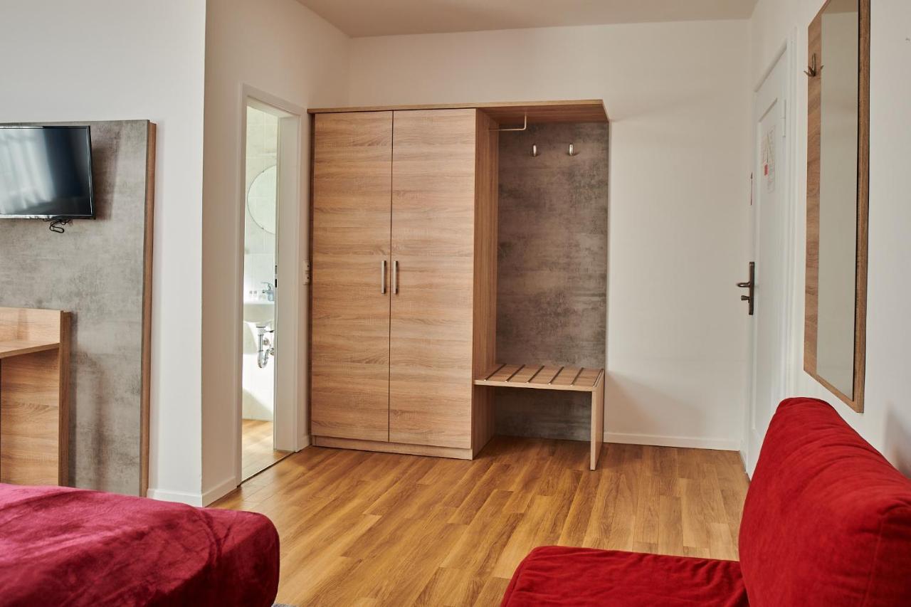 Zur Allacher Muehle Munich Exterior photo